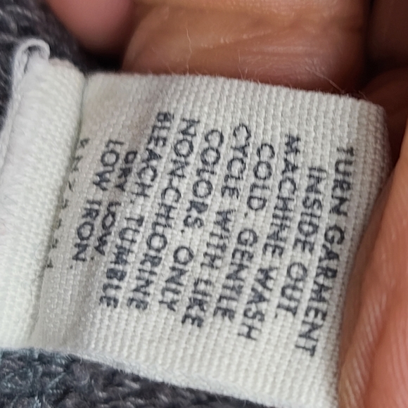 Gilly Hicks Boat Neck Sweatshirt Hummingbird Size Small - Picture 9 of 9